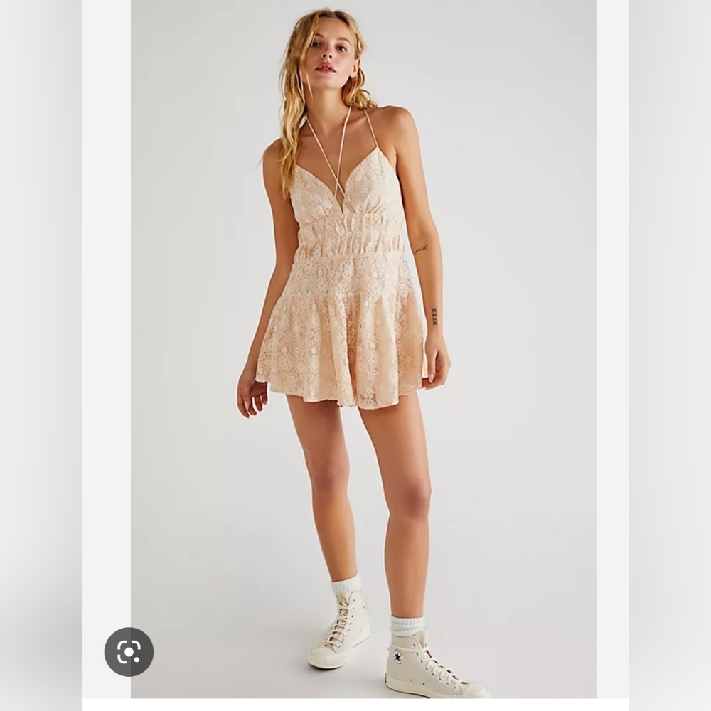 Free people Lexi Strappy Lace Romper Size XL